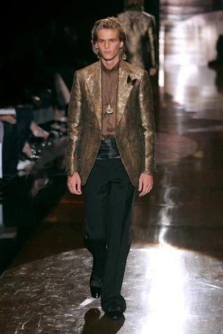 Look 32